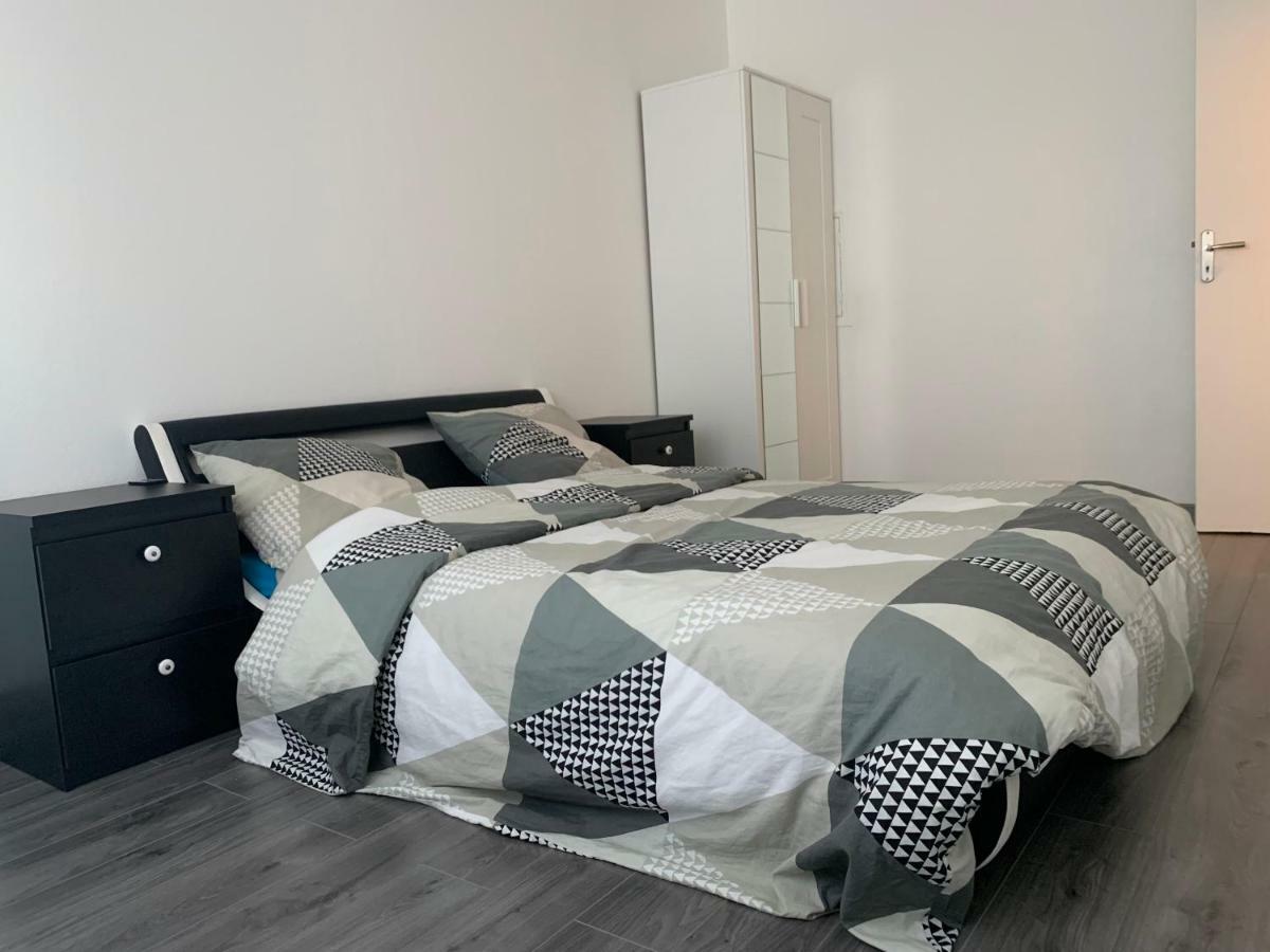 Grand Appartement A Louer Vue Sur Seine 默伦 外观 照片